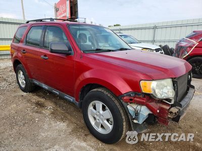 Czwarte zdjęcie samochodu z boku: 2011 FORD ESCAPE XLS VIN:1FMCU0C76BKB13724 - miniatura