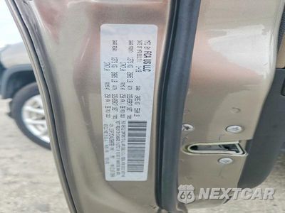 Zdjęcie 14 z 14 samochodu: 2018 JEEP CHEROKEE LATITUDE VIN:1C4PJMCX4JD608769 - miniatura