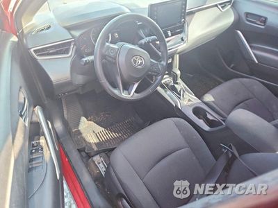 Zdjęcie 8 z 12 samochodu: 2022 TOYOTA COROLLA CROSS LE VIN:7MUCAAAG1NV030243 - miniatura