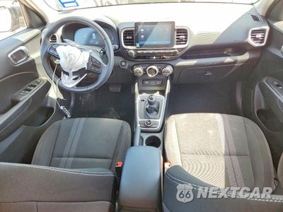 Zdjęcie 8 z 13 samochodu: 2024 HYUNDAI VENUE SEL VIN:KMHRC8A31RU307183 - miniatura