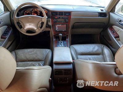 Zdjęcie 8 z 12 samochodu: 2001 ACURA 3.5RL VIN:JH4KA96501C002830 - miniatura