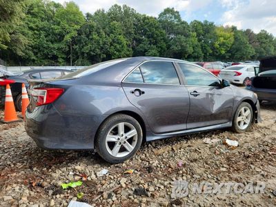 Trzecie zdjęcie samochodu z tyłu: 2013 TOYOTA CAMRY L VIN:4T1BF1FK8DU267399 - miniatura