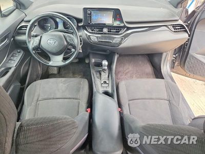 Zdjęcie 8 z 12 samochodu: 2018 TOYOTA C-HR XLE VIN:NMTKHMBX2JR025644 - miniatura