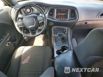 Zdjęcie 8 z 12 samochodu: 2015 DODGE CHALLENGER VIN:2C3CDZAT7FH758523 - miniatura