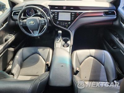 Zdjęcie 8 z 13 samochodu: 2018 TOYOTA CAMRY SE VIN:4T1B11HK7JU070456 - miniatura