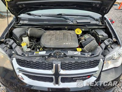 Zdjęcie 12 z 13 samochodu: 2014 DODGE GRAND CARAVAN SXT VIN:2C4RDGCG2ER373969 - miniatura