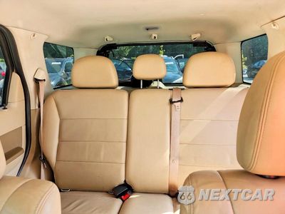 Zdjęcie 10 z 13 samochodu: 2010 FORD ESCAPE LIMITED VIN:1FMCU0E77AKB61244 - miniatura
