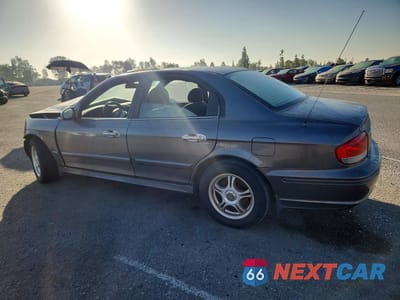 Drugie zdjęcie samochodu z przodu: 2003 HYUNDAI SONATA BASE VIN:KMHWF25SX3A787788 - miniatura