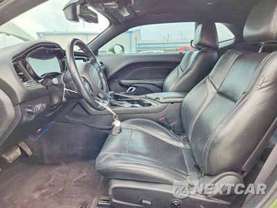 Zdjęcie 7 z 12 samochodu: 2018 DODGE CHALLENGER SXT VIN:2C3CDZAG0JH171933 - miniatura