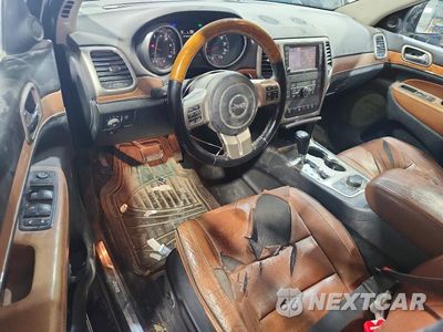 Zdjęcie 8 z 13 samochodu: 2013 JEEP GRAND CHEROKEE OVERLAND VIN:1C4RJFCG6DC581475 - miniatura