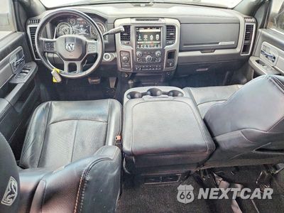 Zdjęcie 8 z 12 samochodu: 2018 RAM 2500 POWERWAGON VIN:3C6TR5EJ2JG332723 - miniatura