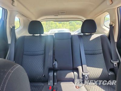 Zdjęcie 10 z 13 samochodu: 2019 NISSAN ROGUE S VIN:JN8AT2MV5KW387260 - miniatura