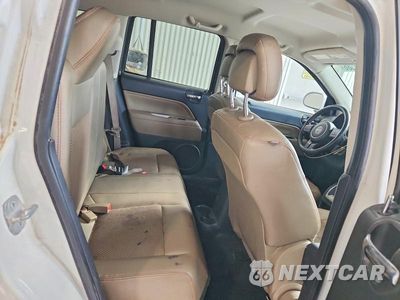 Zdjęcie 11 z 14 samochodu: 2014 JEEP COMPASS LATITUDE VIN:1C4NJDEB1ED646054 - miniatura