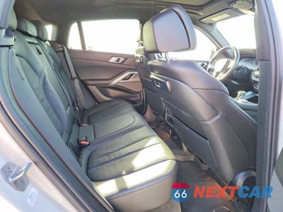 Zdjęcie 11 z 13 samochodu: 2021 BMW X6 XDRIVE40I VIN:5UXCY6C08M9D85962 - miniatura