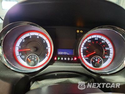 Zdjęcie 9 z 13 samochodu: 2012 DODGE GRAND CARAVAN SXT VIN:2C4RDGCG8CR141129 - miniatura