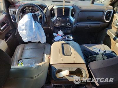 Zdjęcie 8 z 12 samochodu: 2019 CHEVROLET SILVERADO K1500 LTZ VIN:3GCUYGED4KG113561 - miniatura