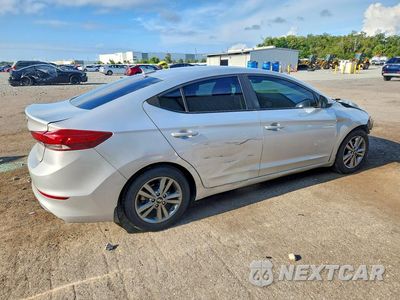 Trzecie zdjęcie samochodu z tyłu: 2018 HYUNDAI ELANTRA SEL VIN:5NPD84LF5JH322350 - miniatura