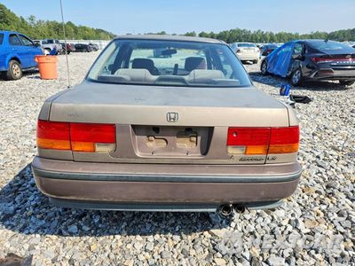Zdjęcie 6 z 12 samochodu: 1992 HONDA ACCORD EX VIN:1HGCB7671NA219783 - miniatura