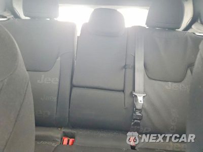 Zdjęcie 10 z 13 samochodu: 2016 JEEP RENEGADE LATITUDE VIN:ZACCJABT1GPD89467 - miniatura
