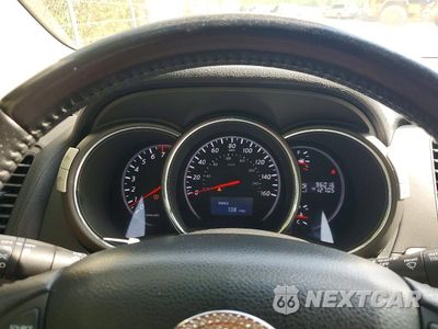 Zdjęcie 9 z 12 samochodu: 2011 NISSAN MURANO CROSSCABRIOLET VIN:JN8AZ1FYXBW001500 - miniatura