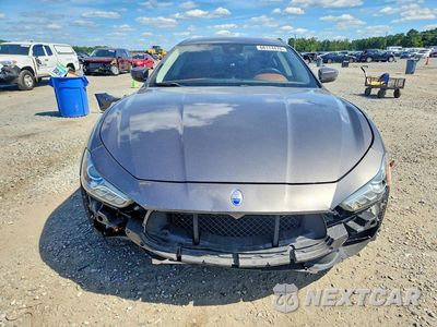 Piąte zdjęcie samochodu w środku: 2017 MASERATI GHIBLI S VIN:ZAM57RSA2H1198951 - miniatura