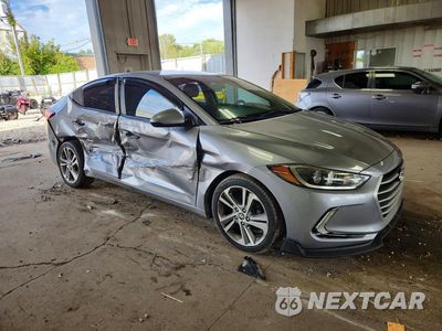 Czwarte zdjęcie samochodu z boku: 2017 HYUNDAI ELANTRA SE VIN:5NPD84LFXHH138712 - miniatura