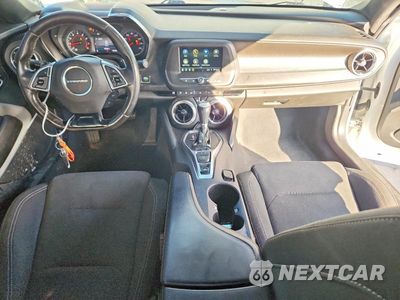 Zdjęcie 8 z 13 samochodu: 2019 CHEVROLET CAMARO LS VIN:1G1FB1RS5K0107801 - miniatura