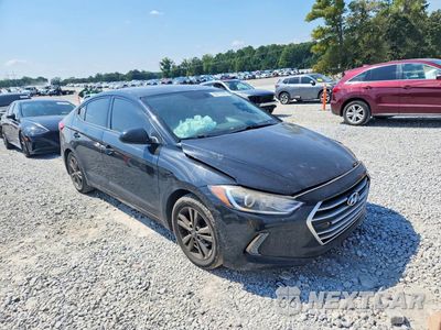 Czwarte zdjęcie samochodu z boku: 2018 HYUNDAI ELANTRA VALUE EDITION VIN:5NPD84LF3JH243646 - miniatura