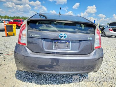 Zdjęcie 6 z 12 samochodu: 2014 TOYOTA PRIUS TWO VIN:JTDKN3DU5E1788560 - miniatura