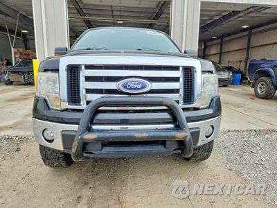 Piąte zdjęcie samochodu w środku: 2010 FORD F150 SUPERCREW VIN:1FTEW1E82AFD88551 - miniatura
