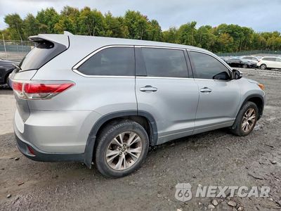 Trzecie zdjęcie samochodu z tyłu: 2016 TOYOTA HIGHLANDER LE PLUS VIN:5TDBKRFHXGS259414 - miniatura