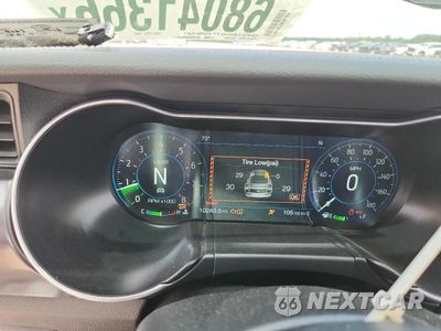 Zdjęcie 9 z 13 samochodu: 2023 FORD MUSTANG MACH I VIN:1FA6P8R08P5500403 - miniatura