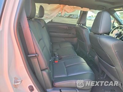Zdjęcie 10 z 12 samochodu: 2024 HONDA PASSPORT TRAIL SPORT VIN:5FNYF8H65RB010160 - miniatura