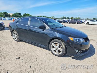 Czwarte zdjęcie samochodu z boku: 2014 TOYOTA CAMRY SE VIN:4T1BF1FK7EU373389 - miniatura
