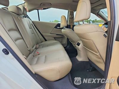 Zdjęcie 10 z 13 samochodu: 2017 HONDA ACCORD TOURING HYBRID VIN:JHMCR6F76HC007389 - miniatura