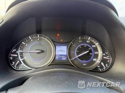 Zdjęcie 8 z 10 samochodu: 2019 INFINITI QX80 LUXE VIN:JN8AZ2NE8K9233086 - miniatura