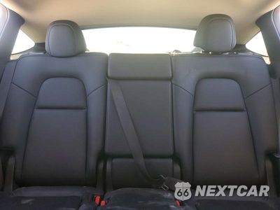 Zdjęcie 10 z 13 samochodu: 2023 TESLA MODEL Y VIN:7SAYGAEE4PF884418 - miniatura