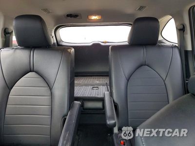 Zdjęcie 10 z 14 samochodu: 2023 TOYOTA HIGHLANDER XLE VIN:5TDKDRBH7PS503746 - miniatura