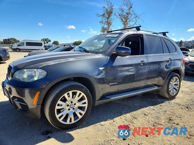 2013 BMW X5 XDRIVE35I 5UXZV4C53D0B02536 - główne zdjęcie licytacji z USA - miniatura