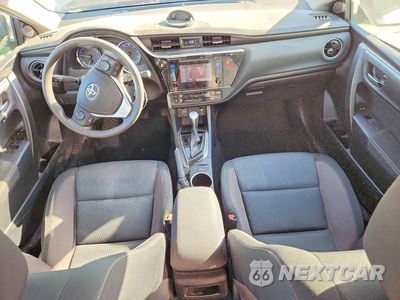 Zdjęcie 8 z 13 samochodu: 2019 TOYOTA COROLLA LE VIN:5YFBURHE3KP890505 - miniatura