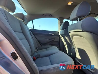 Zdjęcie 10 z 12 samochodu: 2009 HONDA CIVIC LX VIN:19XFA16559E051482 - miniatura