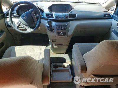 Zdjęcie 8 z 13 samochodu: 2016 HONDA ODYSSEY LX VIN:5FNRL5H24GB134491 - miniatura