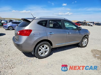 Trzecie zdjęcie samochodu z tyłu: 2013 NISSAN ROGUE S VIN:JN8AS5MV2DW121265 - miniatura