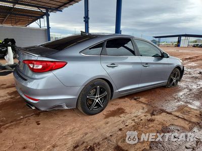 Trzecie zdjęcie samochodu z tyłu: 2017 HYUNDAI SONATA SE VIN:5NPE24AF5HH474406 - miniatura
