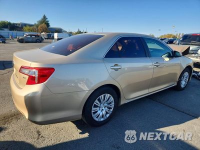 Trzecie zdjęcie samochodu z tyłu: 2012 TOYOTA CAMRY LE VIN:4T4BF1FK0CR164613 - miniatura