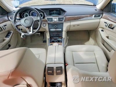 Zdjęcie 8 z 12 samochodu: 2016 MERCEDES-BENZ E 350 4MATIC VIN:WDDHF8JB2GB252515 - miniatura