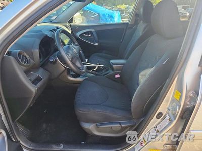 Zdjęcie 7 z 12 samochodu: 2011 TOYOTA RAV4 SPORT VIN:JTMRF4DV3B5043160 - miniatura