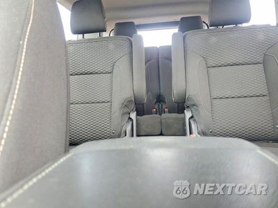 Zdjęcie 10 z 13 samochodu: 2018 GMC ACADIA SLE VIN:1GKKNLLA0JZ115277 - miniatura