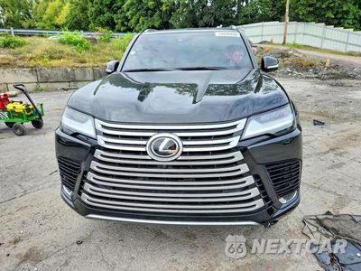 Piąte zdjęcie samochodu w środku: 2022 LEXUS LX 600 LUXURY VIN:JTJGB7CX3N4004759 - miniatura