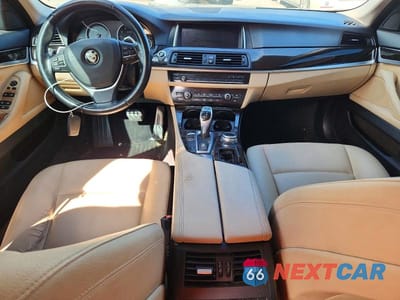 Zdjęcie 8 z 12 samochodu: 2016 BMW 528 I VIN:WBA5A5C50GG349181 - miniatura